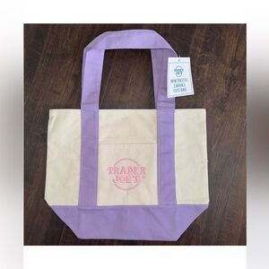 NWT Trader Joe’s mini pastel canvas tote bags lavender and white
